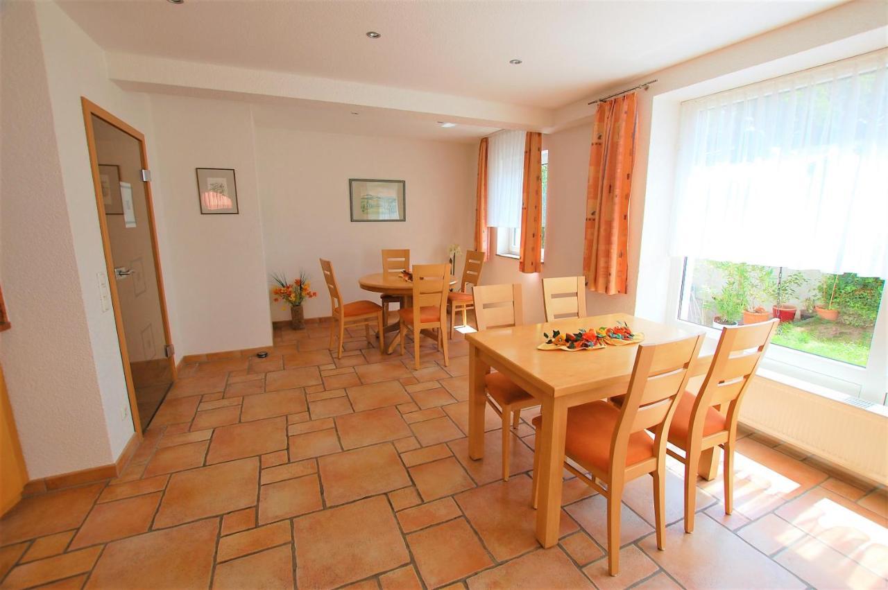 Gaestehaus Jaeger Gersfeld Buitenkant foto